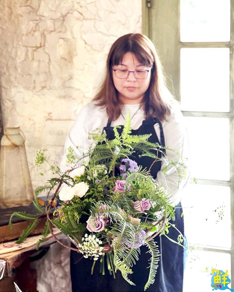 栽入花藝世界重獲新生  梁維容Esther 用花的溫度療癒眾人  分享快樂照耀生命