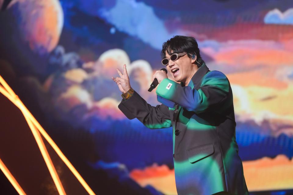 高流2025藍寶石大歌廳第二場 14天王天后嗨翻全場 秀場天王豬哥亮復活宣布藍寶石電影開拍