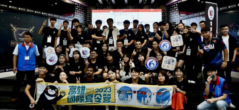 2023高雄國際夏令營8國35名青年 參訪正修科大體驗電競遊戲